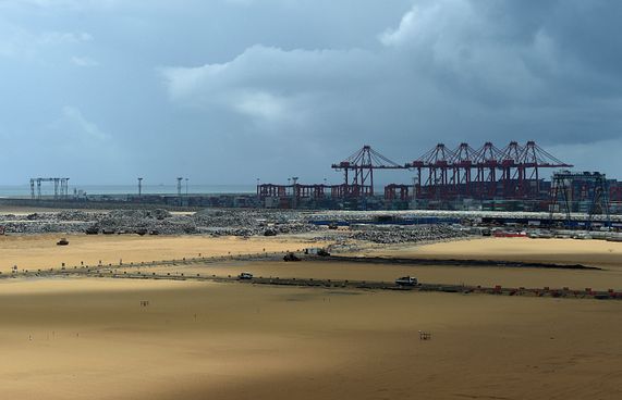 ޕޯޓް ސިޓީގައި ޗައިނާ ފުލުހުންގެ ބާރެއް ނޯންނާނެ:ލަންކާ