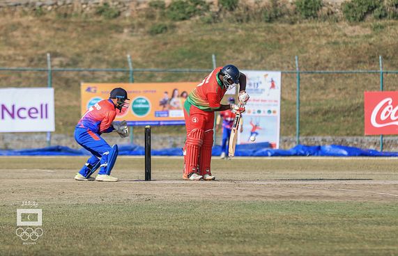 ތިން ވަނަ ހޮވާ މެޗުން ކްރިކެޓް ޓީމު ބަލިވެއްޖެ