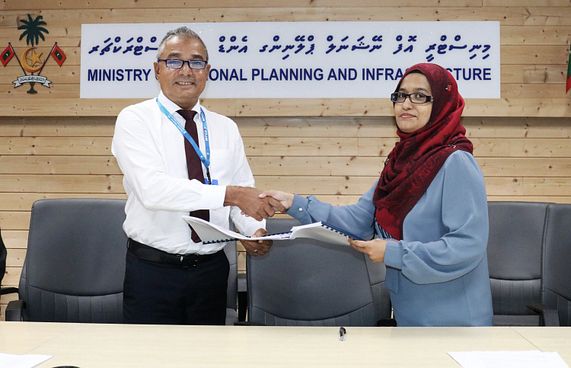 ހަތް ރަށެއްގެ ބަނދަރު ހަދަން އެމްޓީސީސީއާ ހަވާލުކޮށްފި