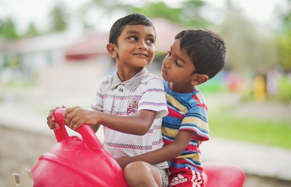 ބީއެމްއެލްގެ އެހީއާއެކު ކިހާދޫ ކުޑަކުދިންގެ ޕާކު ހުޅުވައިފި