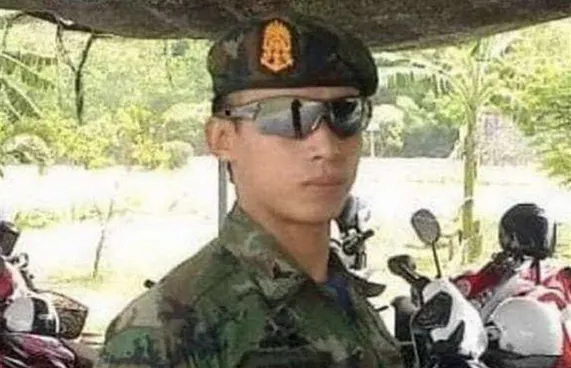 ކުދިން ސަލާމަތްކުރި މުސްލިމް ޑައިވަރު މަރުވެއްޖެ