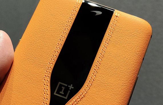 ވަންޕްލަސް ފޯނުތަކުގެ ކެމެރާ ނުފެންނަ ގޮތް ހަދަނީ