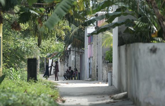 ޖިންސީ ގޯނާ އާއި ރޭޕް ބޮޑުކުށަކަށް ހަދަން ފާސްކޮށްފި