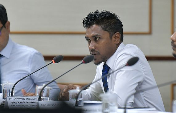 ސޯޝަލް ވޯކަރުންގެ އިނާޔަތްތައް އިތުރުކުރޭ: ހައިތަމް