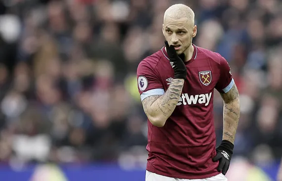 ވައިރަހުގެ ސަބަބުން އާނައުޓޮވިޗް ޗައިނާގައި ތާށިވެފައި