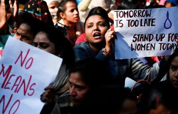 5 އަހަރުގެ ކުއްޖާ ރޭޕްކުރީ އެމެރިކާ އެމްބަސީ ގޯތިތެރޭ