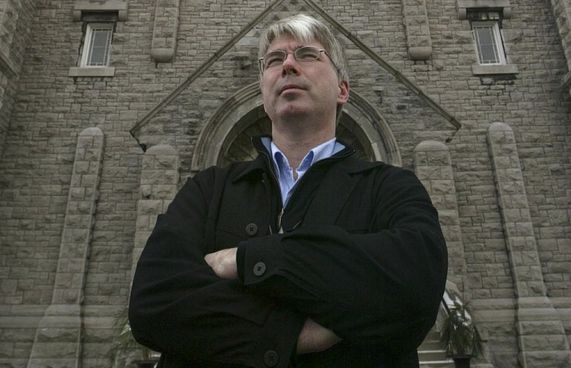 ވަރީގެ ބަދަލުނުދޭން އެއް މިލިއަން ޑޮލަރު އަންދާލައިފި