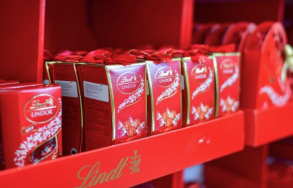 މިއަހަރު އަނެއްކާވެސް ލިންޓް ޗޮކްލެޓުގެ އަގުު ބޮޑުކުރަނީ