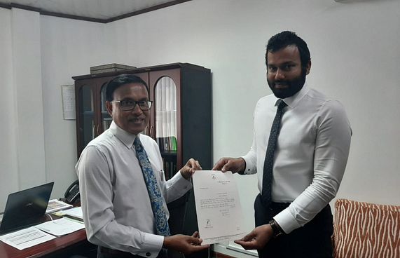 ފައިސަލް ސުޕްރީމް ކޯޓުގެ އެސިސްޓެންޓް ރަޖިސްޓްރާއަކަށް