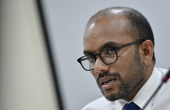 "އައިއޭއެސް ފަދަ ކުންފުނިތަކުގެ މުސާރަ ކުޑަކުރާނަން"