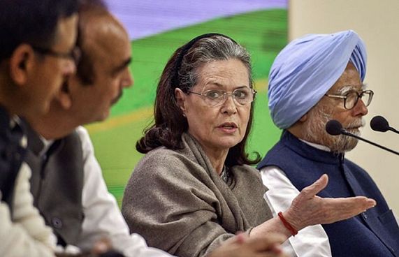 ދިއްލީގެ ހަމަނުޖެހުމުގެ ޒިންމާ ނަގަންޖެހޭނީ އަމިތު ޝާހު