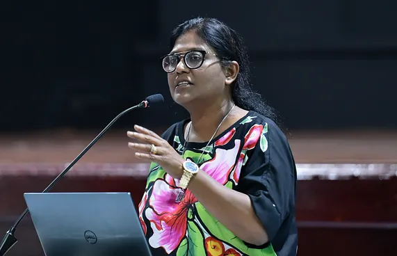 ވަކިވަކި މީހުންނަށް ފައިދާވާ ގޮތަށް ކޯޓޭޝަން ހޯދި!