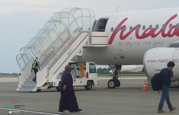 ފުރަތަމަފަހަރަށް އައްޑޫން ސީދާ އުމްރާގެއަޅުކަމަށް މައްކާއަށް