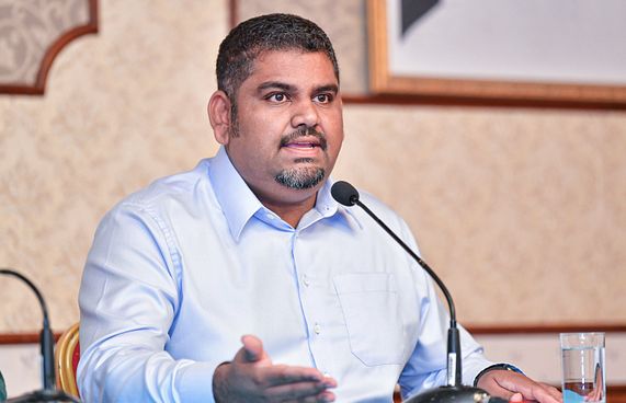 ކުރަމަތި ރިސޯޓަށް ވެސް އަރައި ފޭބުން މަނާކޮށްފި