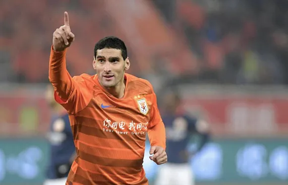 ޗައިނާގައި ބިދޭސީ ކުޅުންތެރިން ކަރަންޓީނު ކުރަނީ