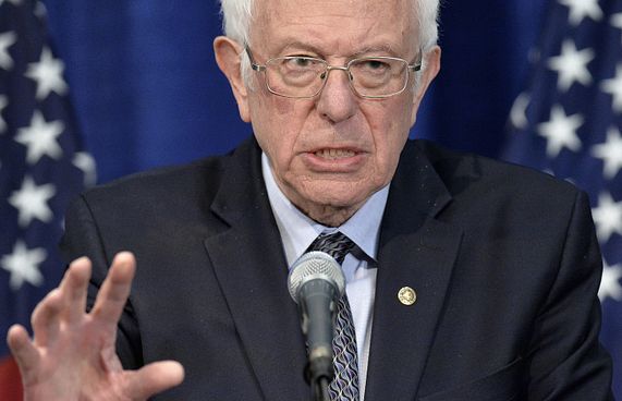 ބާނީ ސެންޑާސް ރިޔާސީ ރޭހުން ވަކިވެވަޑައިގެންފި