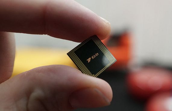 ވާވޭގެ ހައިސިލިކަން ކުއަލްކޮމް އަށް ވުރެ ކުރި އަށް