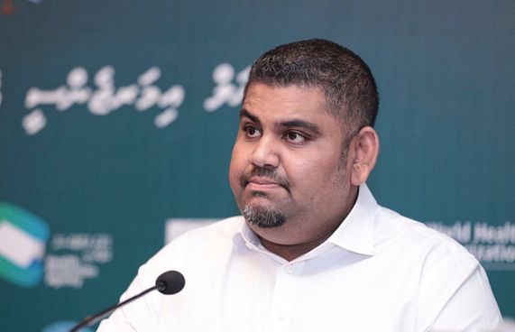 ސިޔާސީ މީހުންނާ ވިސްނުމުގެ ތަފާތެއް އުޅޭ: މަބްރޫކް