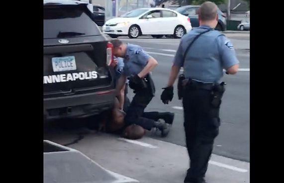 ޕެރަމެޑިކް ދިޔައިރު ފްލޮއިޑުގެ ވިންދެއް ނެތް