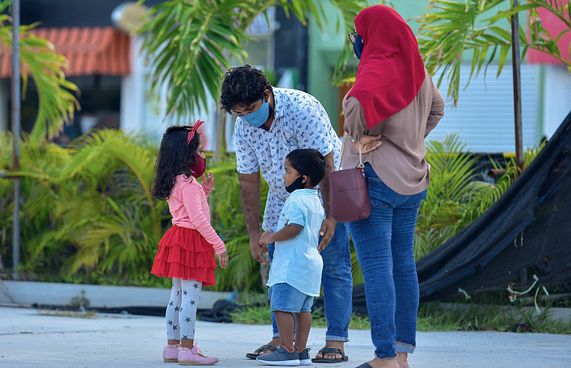 އަލަށް އުފަންވާ ކުދިން ރަޖިސްޓަރީ ނުކުރާނަމަ ޖޫރިމަނާ