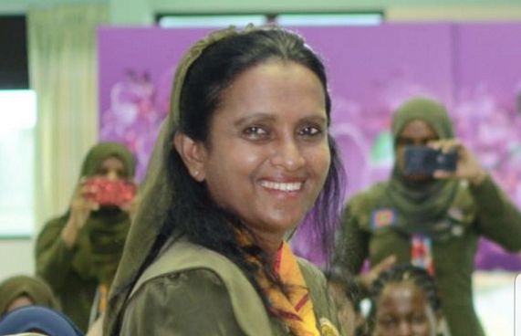 އޮމްބަޑްސްޕާސަން އަށް ނިއުމާތު ޝަފީގުގެ ނަން