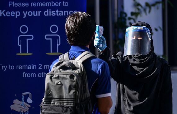 ސީއެޗްއެސްއީން ޓީބީގެ ކޭހެއް، ދަރިވަރުން ޓެސްޓުކުރަނީ