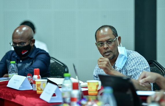 އެޑިޓާސް ގިލްޑްގެ ފުރަތަމަ ރައީސަކަށް ހިރިގާ ޒާހިރު