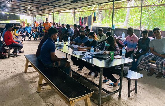 ބިދޭސީން ގެންދިޔަ ތަނެއް ސާފުކޮށްދޭން އެދިއްޖެެ