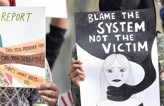 އާއިލާގެ ކުއްޖަކާ ބެހުނު މީހަކު 20 އަހަރަށް ޖަލަށް