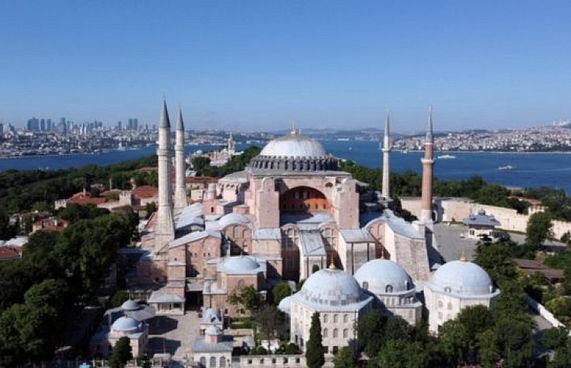 ތުރުކީ އަށް ދިއުމަށް ބޮޑު ޑިސްކައުންޓެއް