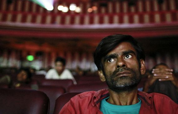 ކަރްނާޓަކާގައި ފިލްމު ޓިކެޓެއް 200 ރުޕީސްއަށް