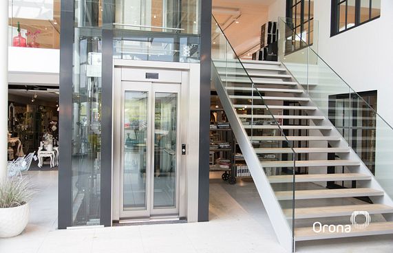 ލިފްޓް ލާން ބޭނުން؟ އަވަހަށް އޮރޯނާ ލިފްޓެއް ހޯދާ