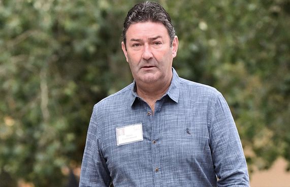 މަގާމުން ވަކިކުރި ސީއީއޯ އަށް މެކްޑޮނަލްޑްސް އިން ދައުވާ