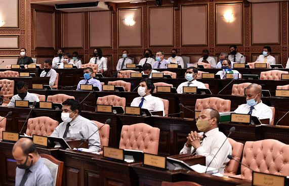 ޑްރަގާއެކު ހައްޔަރުކުރާ މީހުން ދޫވާ މައްސަލަ މަޖިލީހަށް