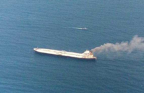 ލަންކާ ބޭރުން ބިޔަ ތެޔޮ ޓޭންކަރެއްގައި ރޯވެ އަނދަނީ