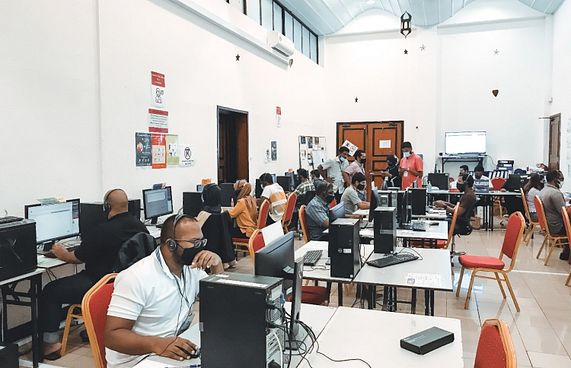 ވޮލެންޓިއަރުންނަށް އެލަވަންސް ނުލިބި އިހުތިޖާޖަށް