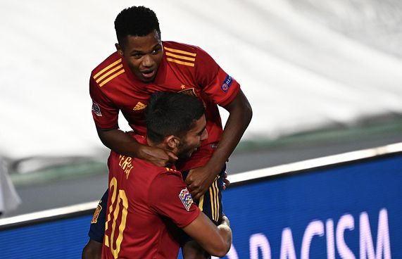 ފާޓީ އަށް ރެކޯޑެއް، ޖަރުމަނަށް އިތުރު އިންތިޒާރެއް