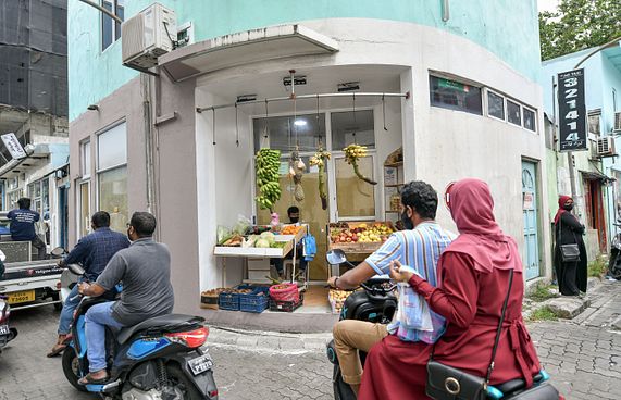 ބިދޭސީންގެ ވިޔަފާރިތަކަށް ފިސާރި ބޮޑު ދުއްތުރާއެއް!