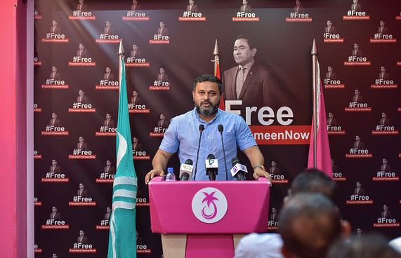 ފަސޭހައިން ވިސާ ދެނީ ނުބައި ނިޔަތެއްގައި: ޝިޔާމް