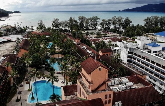 ޕުކެޓަށް ދާއިރު ކަރަންޓީންވާން ނުޖެހޭ ގޮތް ހަދަނީ