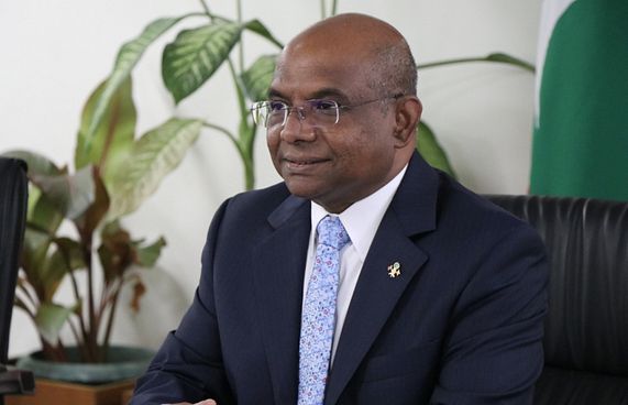 އާސިއާންގެ ސަފީރުންނާ ޝާހިދު ބައްދަލުކުރައްވައިފި