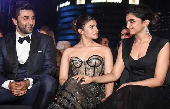 ރަންބީރާއި ދީޕިކާ އެކުގައި ފިލްމެއް ކުޅެނީ