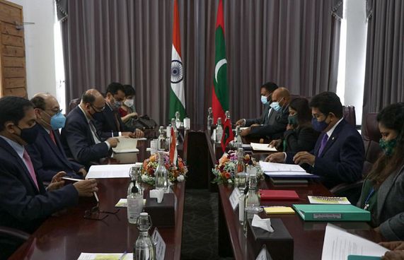 ދަތުރު، ވިޔަފާރި އިތުރުކުރަން އިންޑިއާއާ މަޝްވަރާކޮށްފި