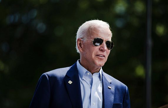 "ވެކްސިން ޖަހާ މީހުން މަދީ ސޯޝަލް މީޑިއާއާ ހެދި"