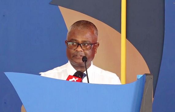 އުތީމު ކައުންސިލްގެ ރައީސް ސަސްޕެންޑްކޮށްފި