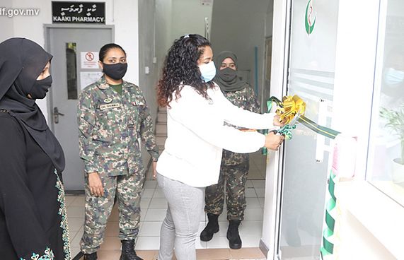 ސެނަހިޔާ އިން ނާރުގެ ބަލިތަކަށް ޓެސްޓުކުރަން ފަށައިފި