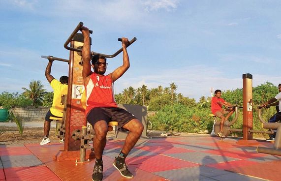 ބީއެމްއެލްގެ އެހީއާ އެކު ކުރިނބީގައި ޖިމެއް