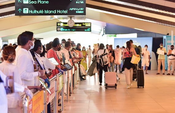 ރިސޯޓަކުން ދޭ ފަދަ ހިދުމަތް އާ ޓާމިނަލުން ލިބޭނެ