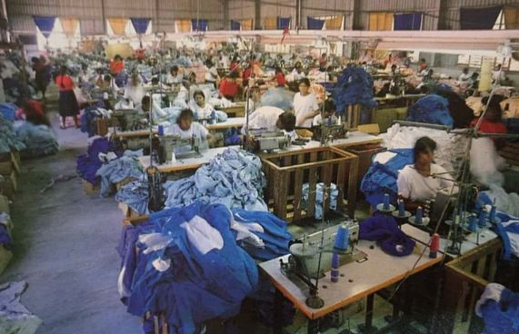 އައްޑޫގައި އަލުން ގާމަންޓް ފެކްޓަރީއެއް ހަދަނީ