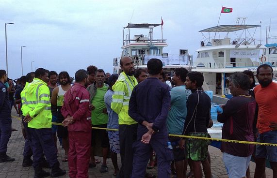 މަސްވެރިންގެ ޑިމާންޑުތައް މިނިސްޓަރަށް!